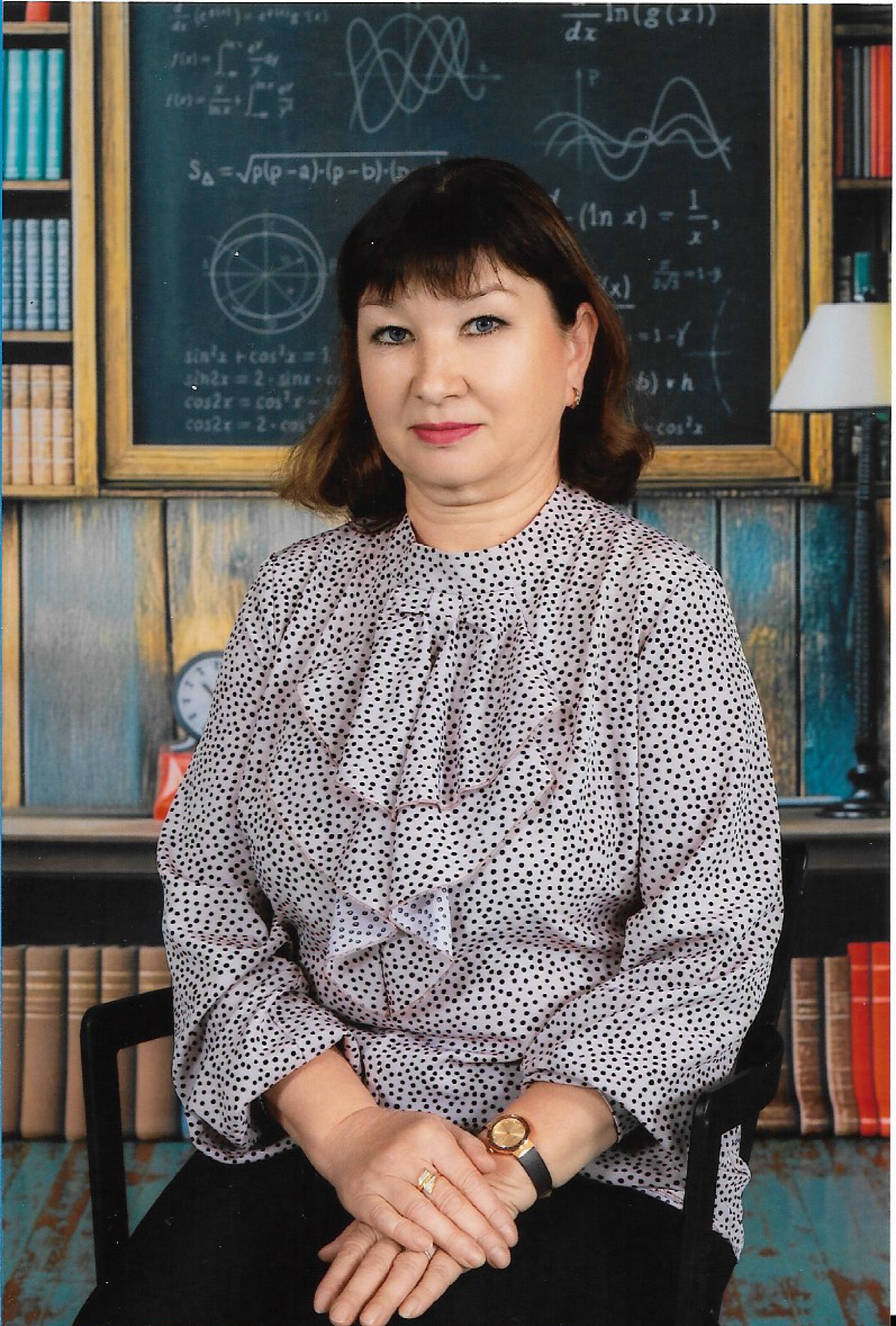 Разумова Елена Вениаминовна.
